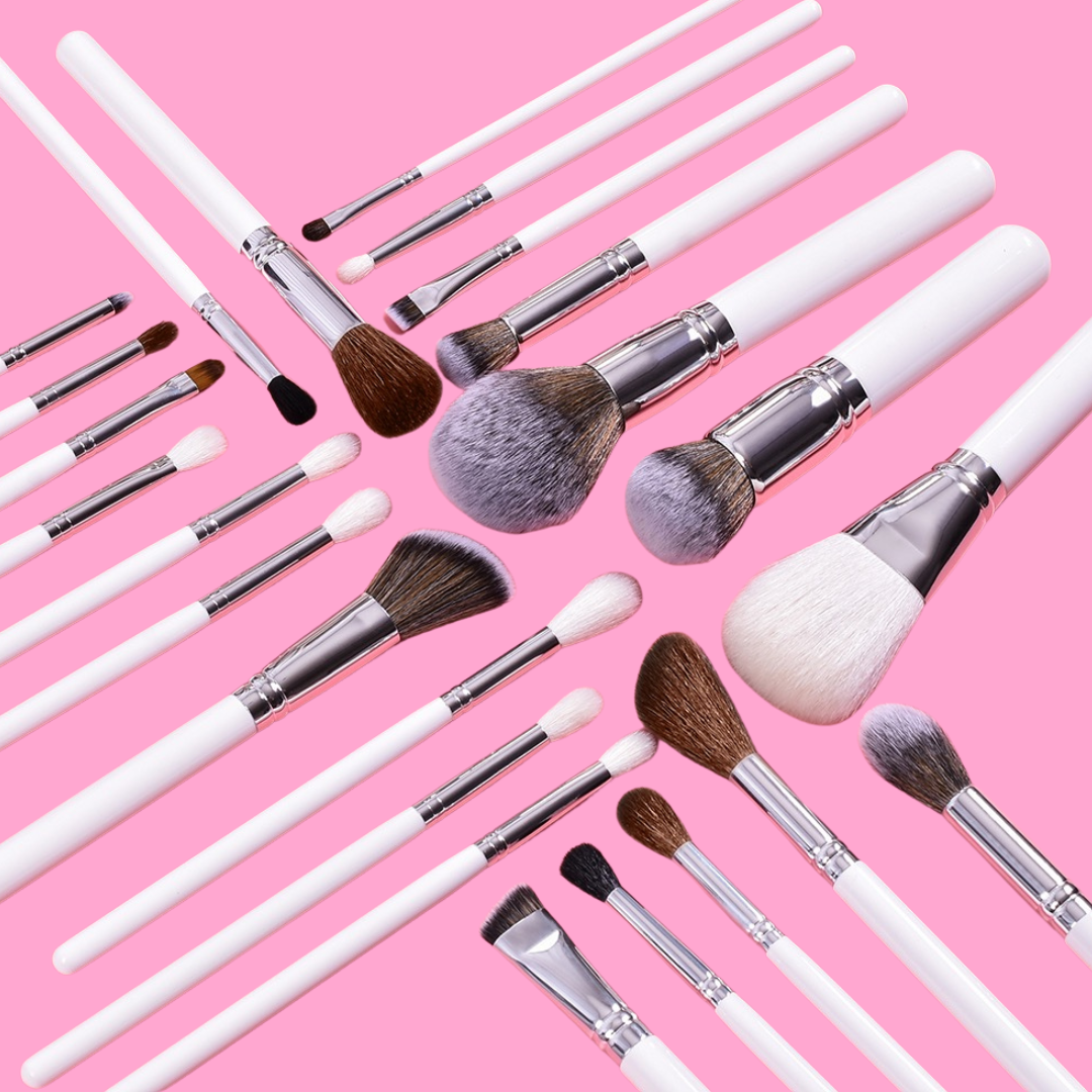 LUXURY MAKEUP BRUSHES
